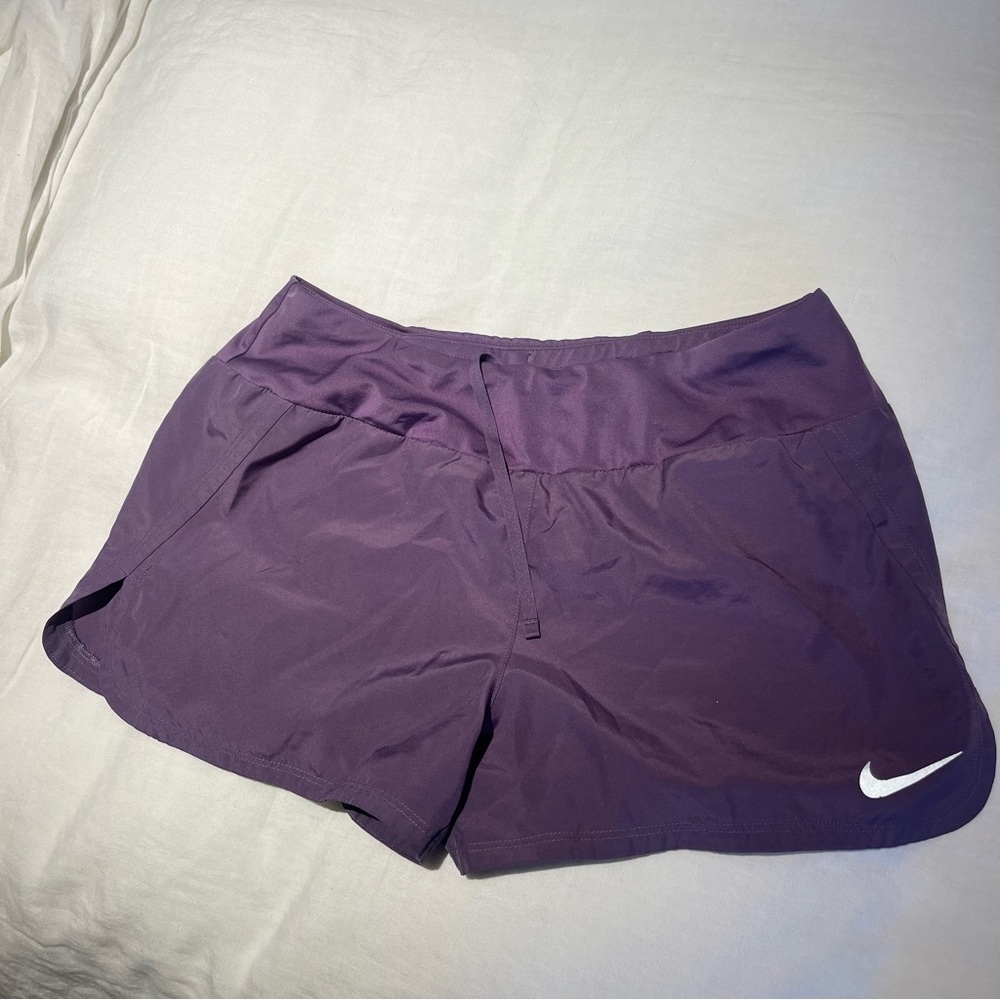 Nike Women’s Dri-Fit Running Shorts - M
